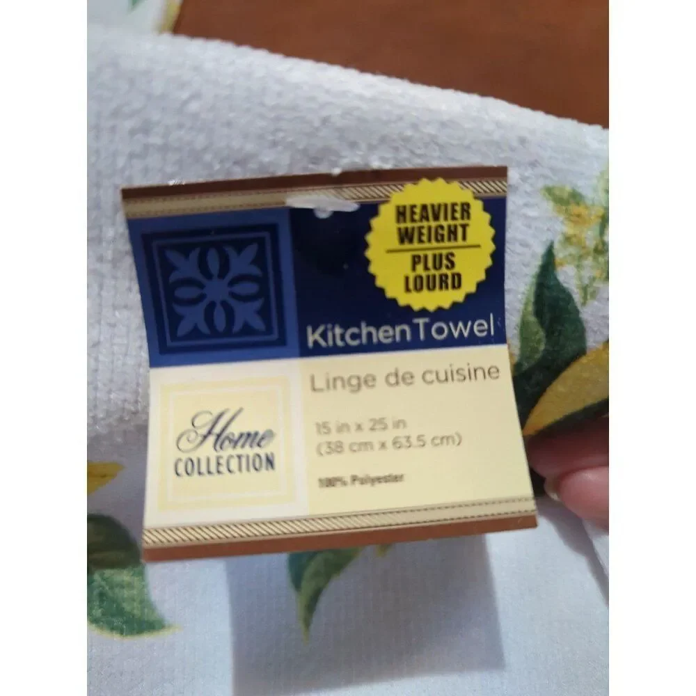 Lemon kitchen set towels pot holders brand new